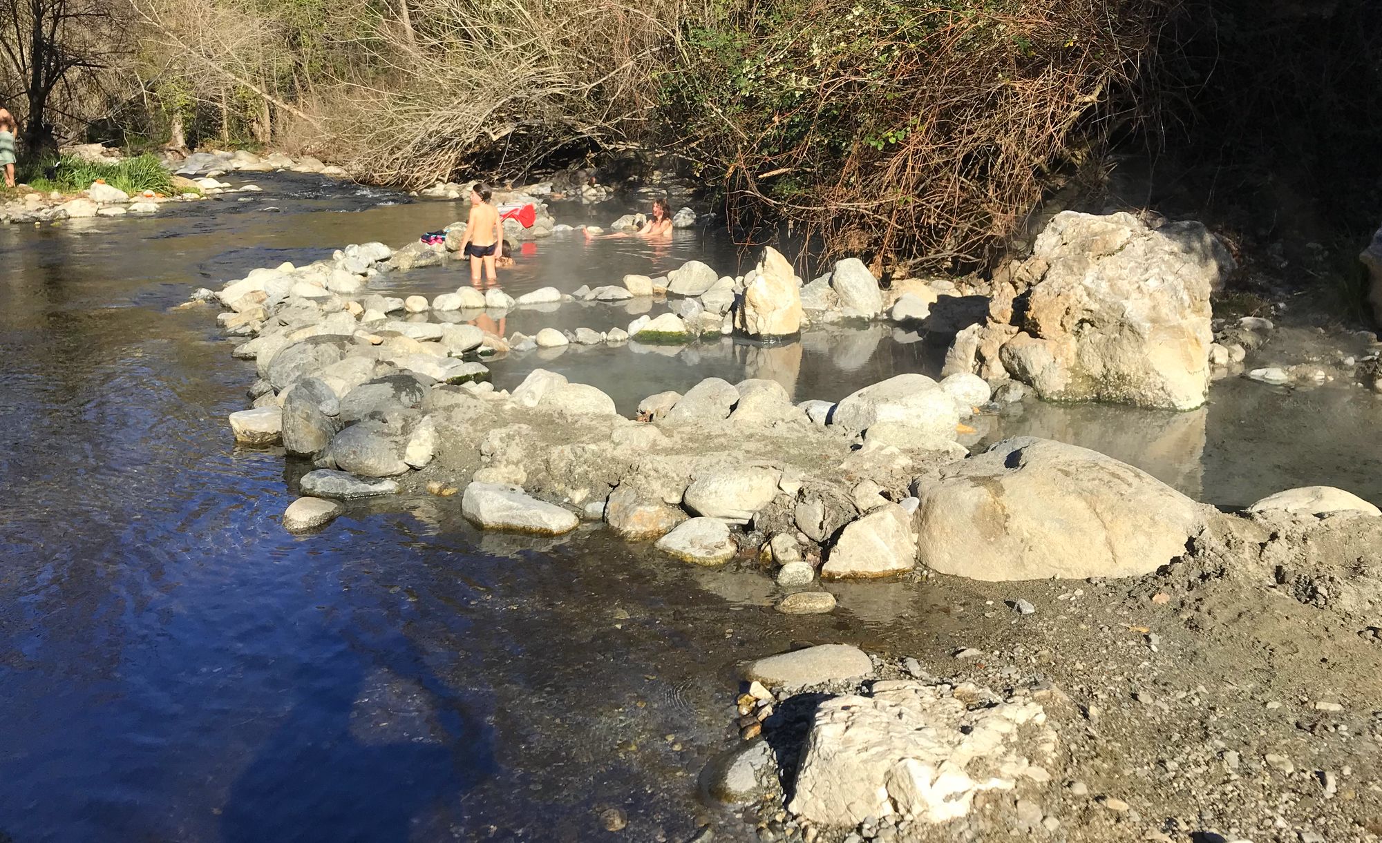 bains canaveilles source chaude montagne