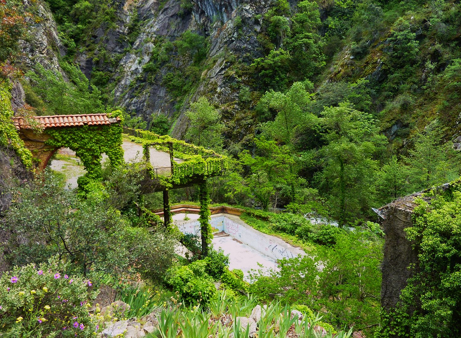 bains naturistes canaveilles