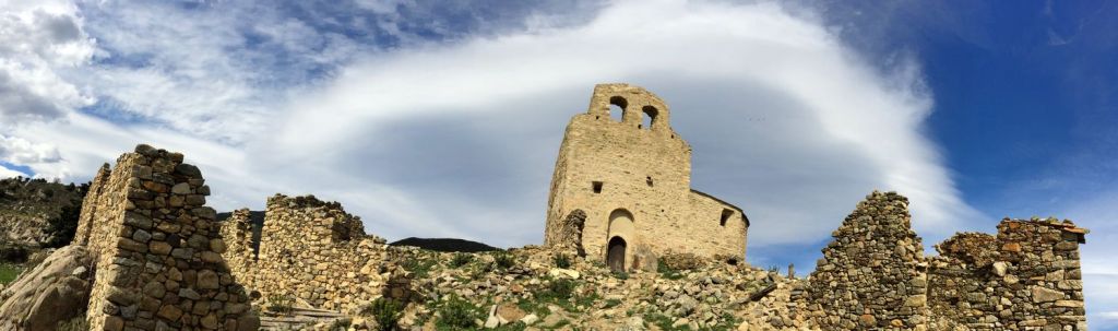 Village abandonné au dessus d'Eus Pyrénées