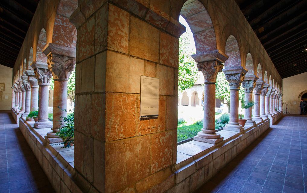 Cloister cuxa pyrenees