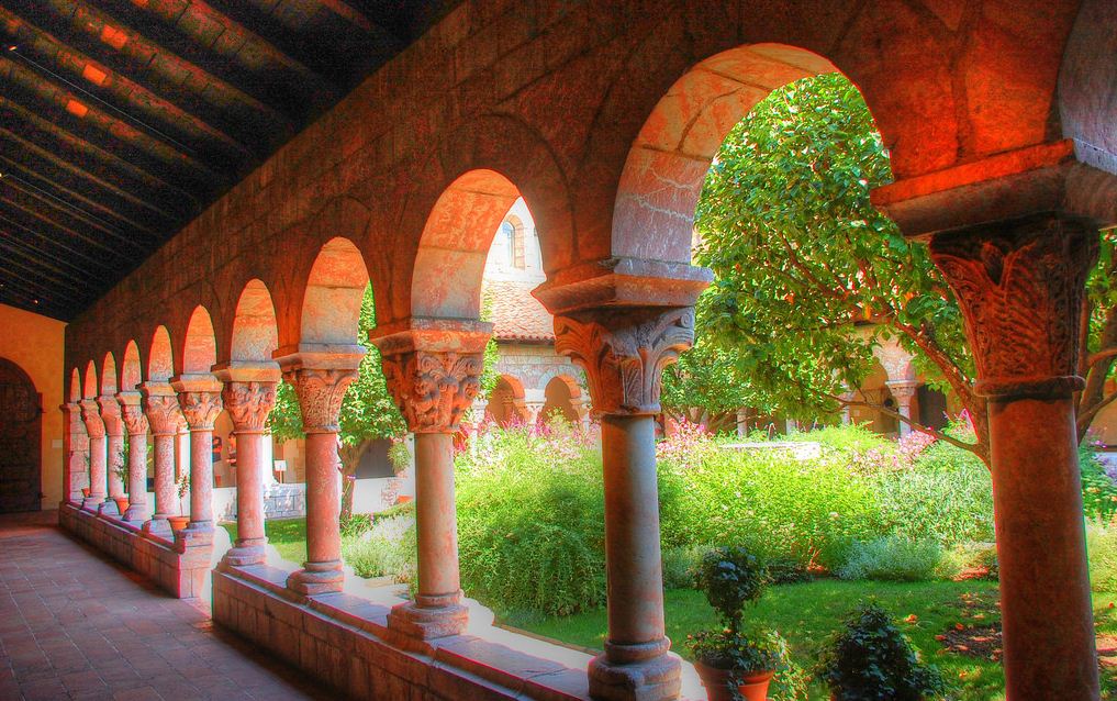 cloitre saint michel de cuixa