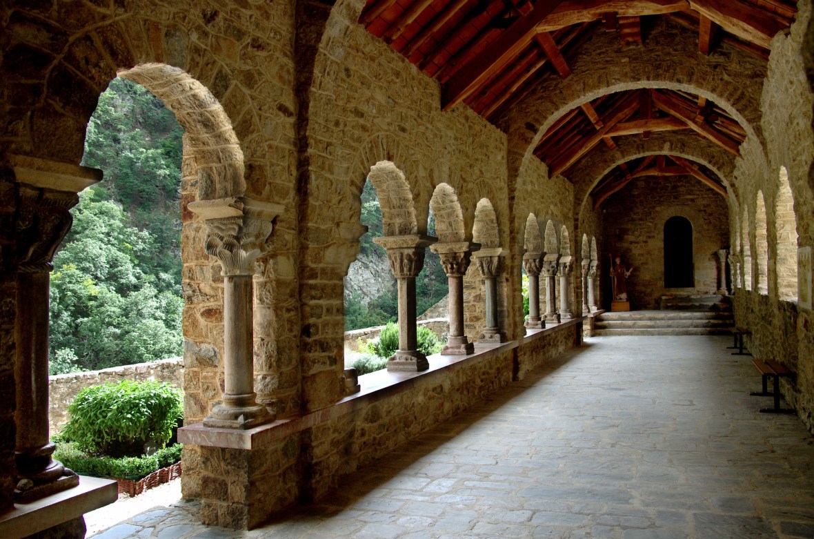 san marti del Canigo cloister