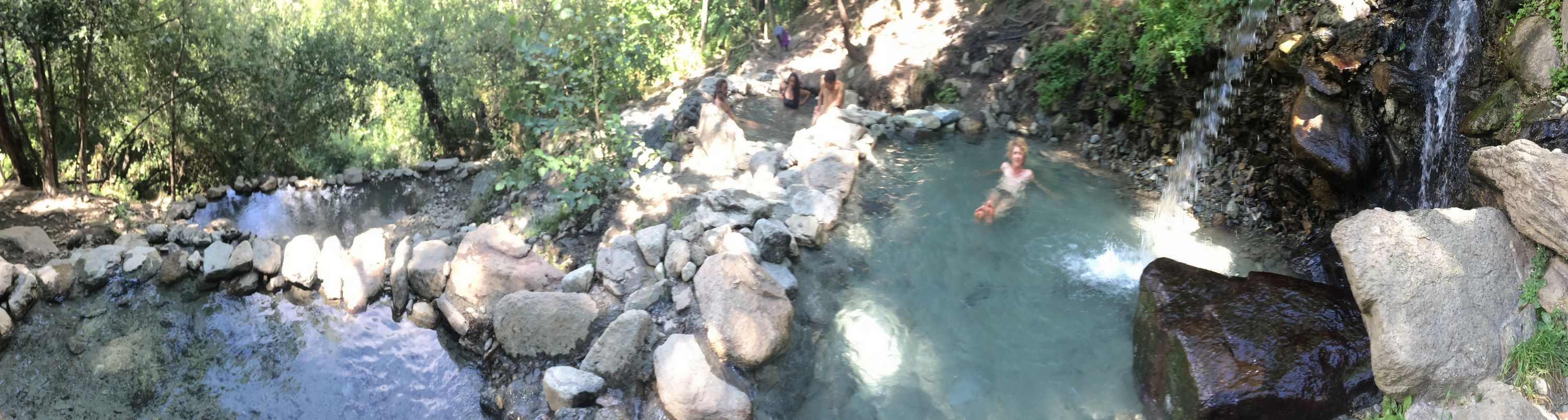 font-calent-natural-pirineus-frances