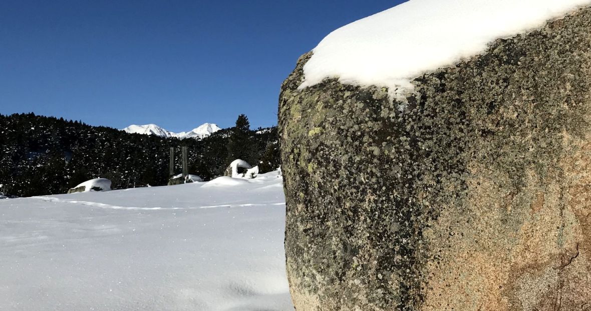 Jasse pla del Buc - refuge avec vue sur le Carlit canigou