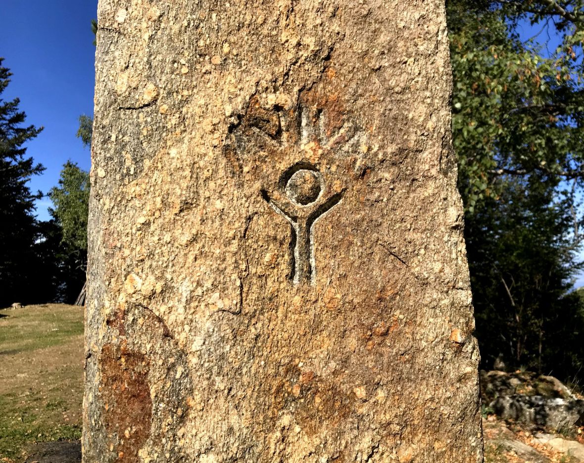 Monolithe esquena d'Ase parking gobligatoire acces canigou