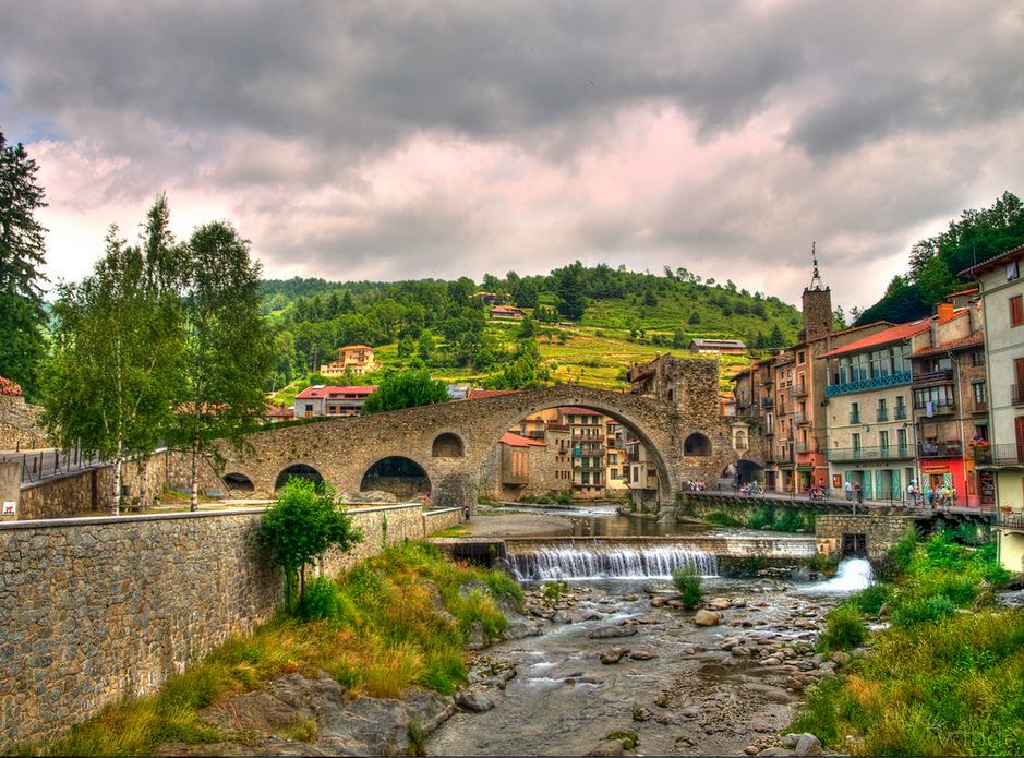 Camprodon village au sud du canigou