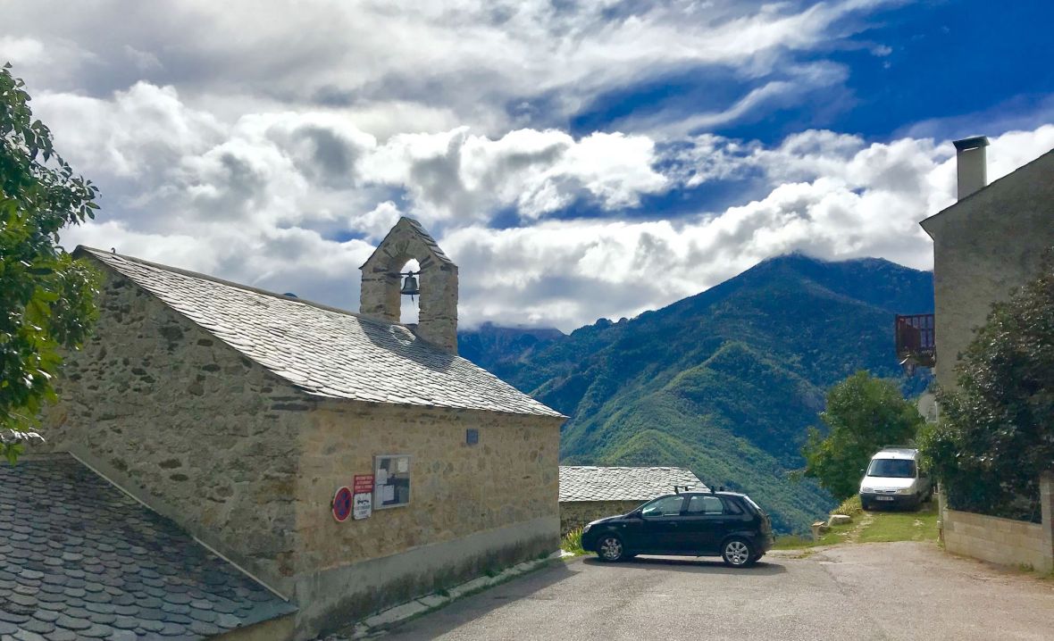 eglise de llar 66 village perche