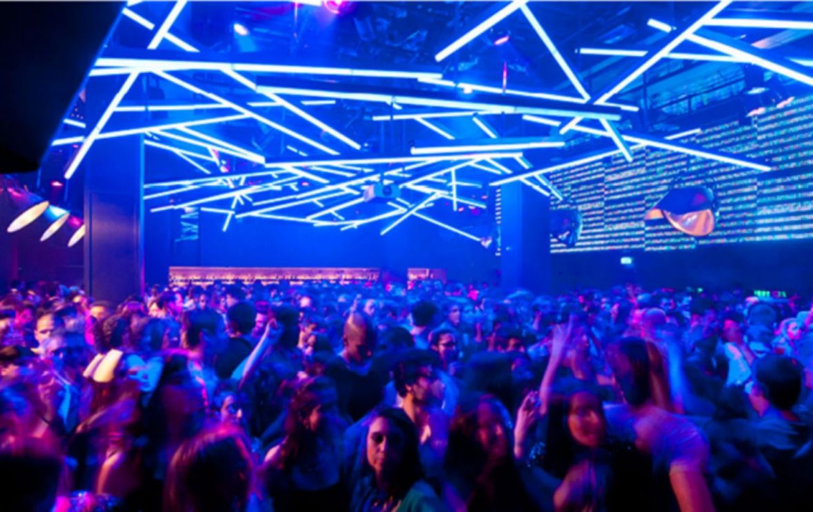 La discothèque Lux (Luxfràgil) pres de Santa apolonia à Lisbonne