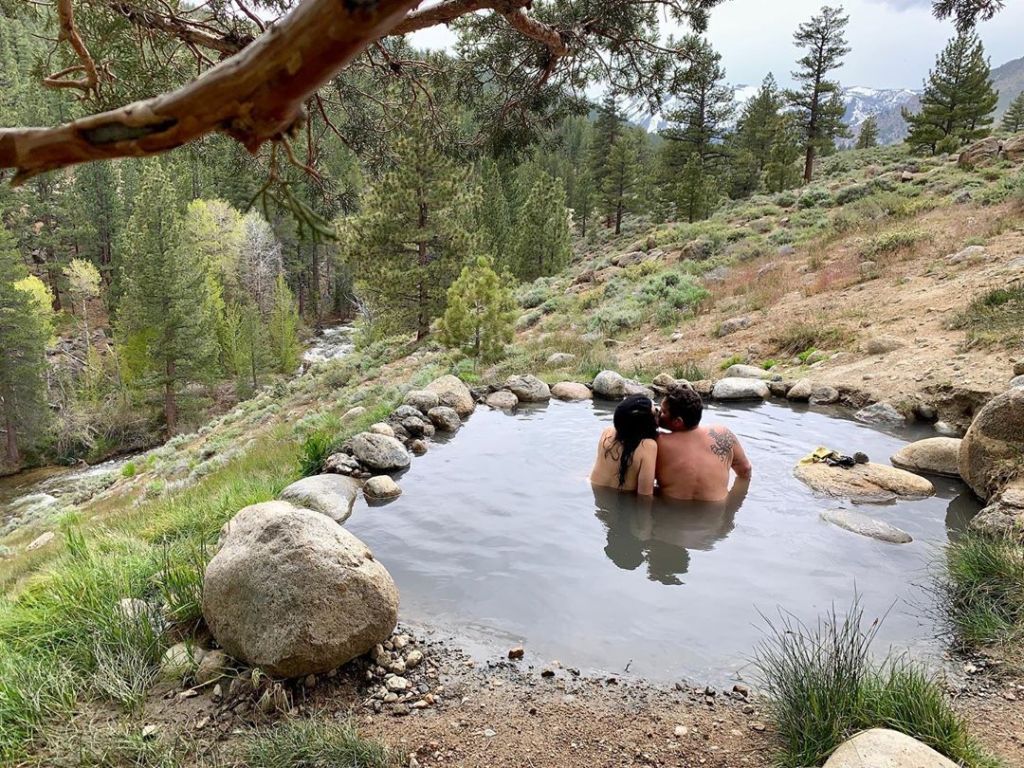 love on nature hotspring