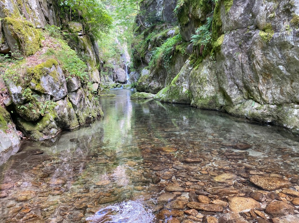 baignade cascade canigou