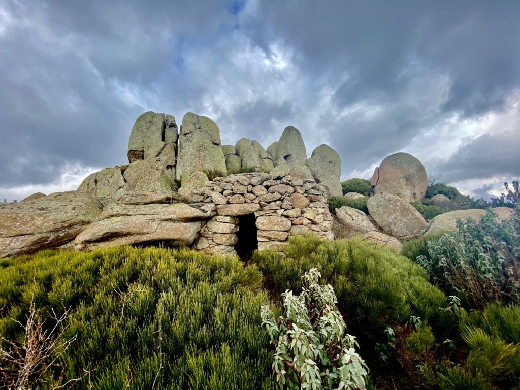 Orri en pierrre seche eus pyrenees