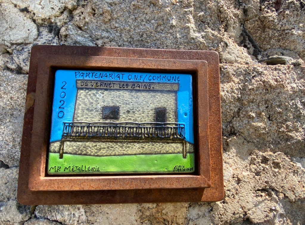 plaque céramique eric freixinos eus ceramiste canigou