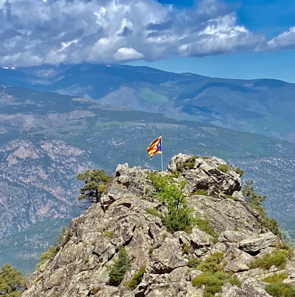 acces pic du cogullo vertigineux et dangereux