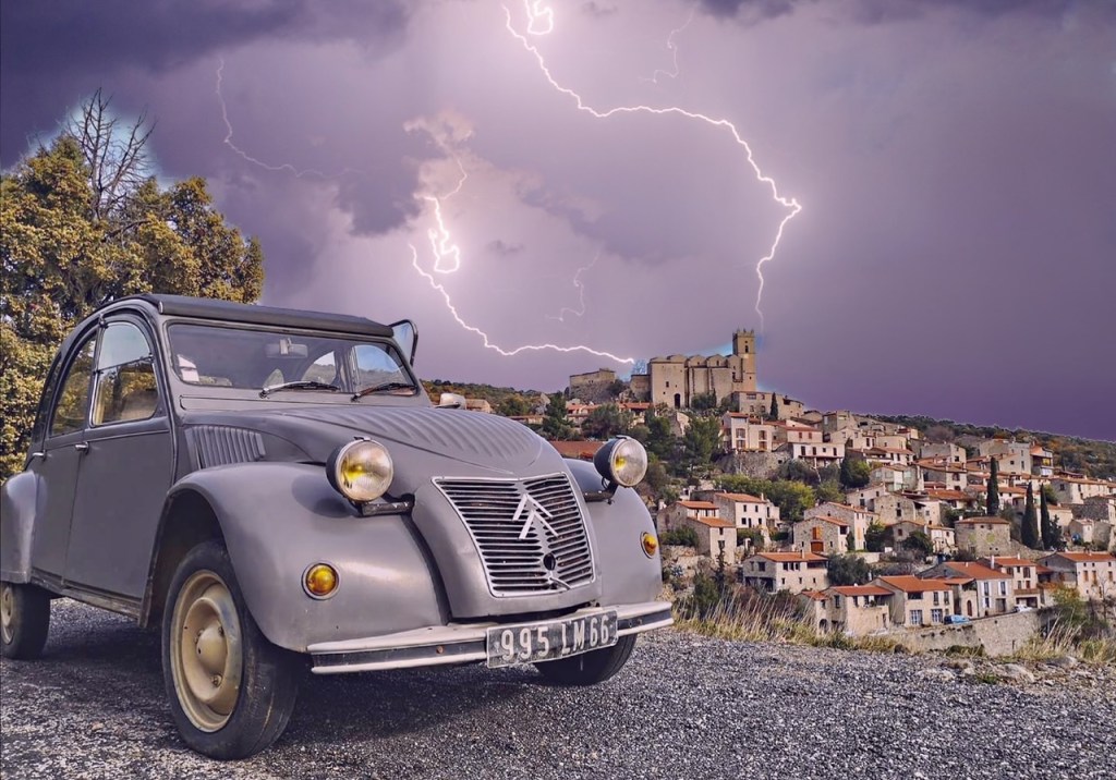 un village authentique du sud de la france Eus 66