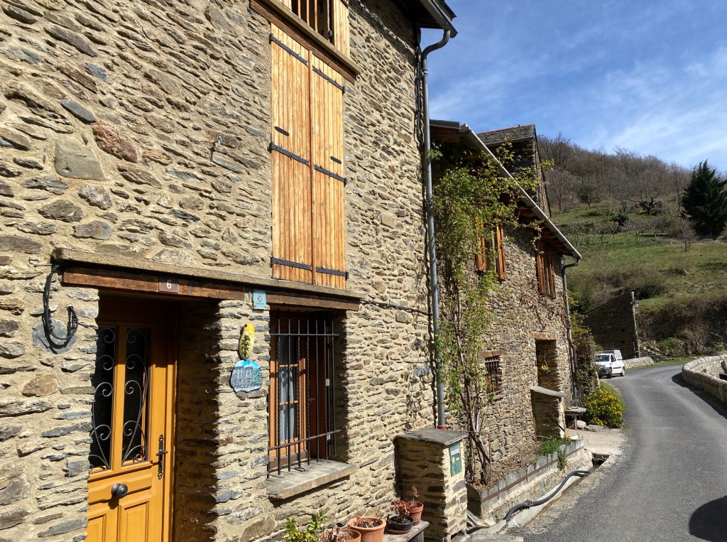 ruelle evol village schite minuscule