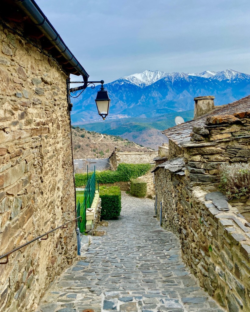 mocation gite a jujols pas chers groupe vacances 