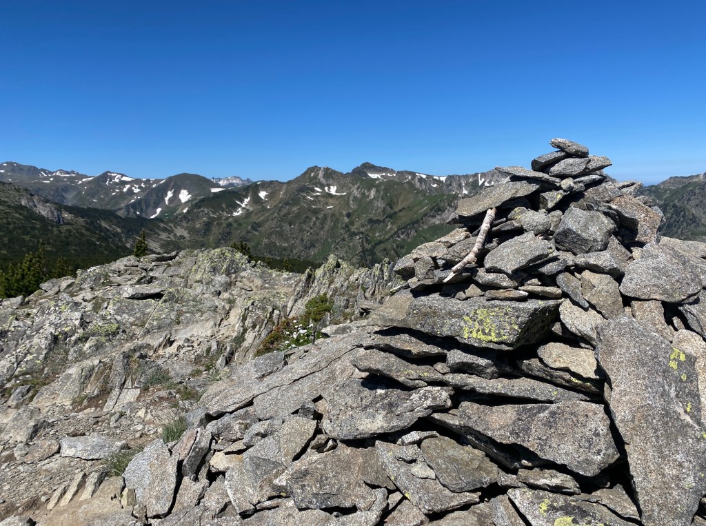 randonnée en boucle la station de ski de puyvalador pic ginebre et puig du pla de bernat